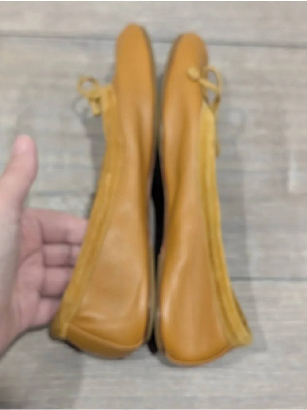 Tory Burch Tory Charm Tan Camel Leather Ballet Slip-On Flats Classic Size 6